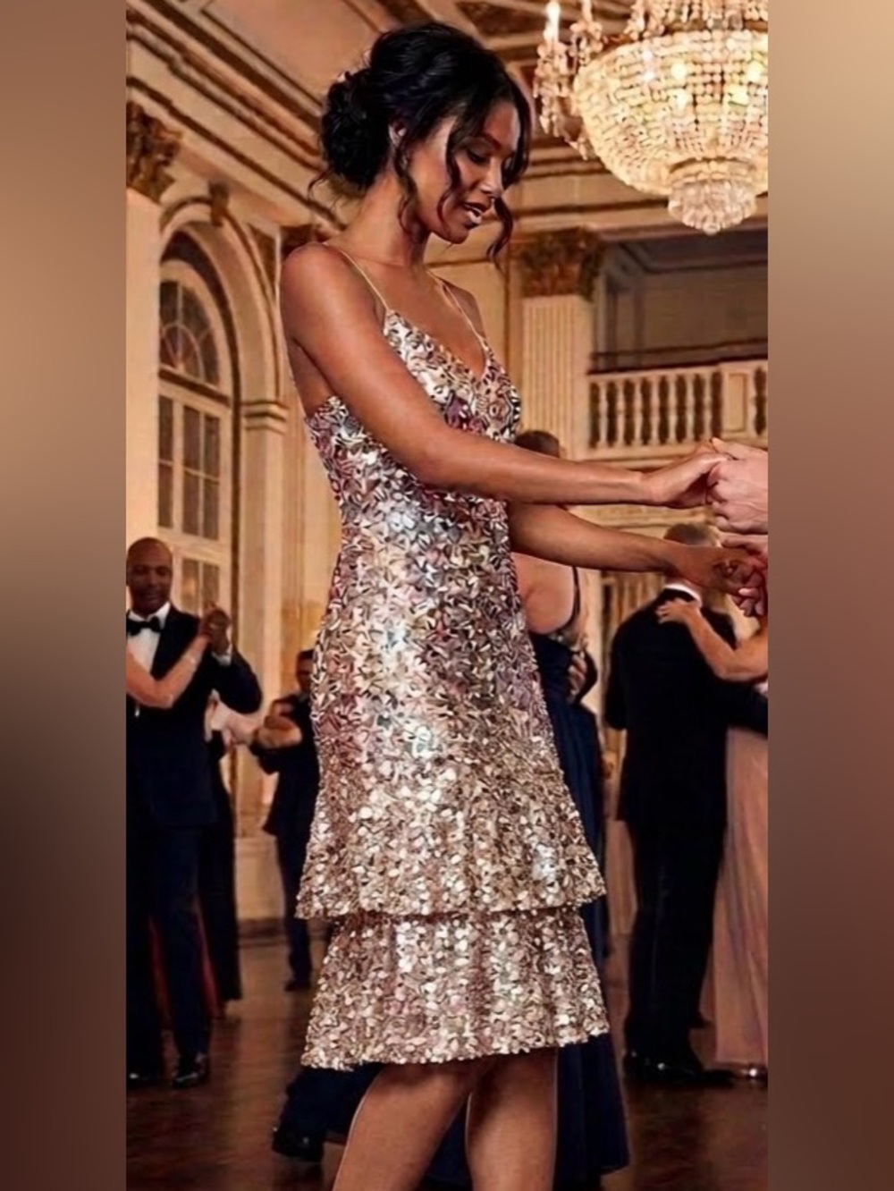New ADRIANNA PAPELL Metallic Sequin Strappy Tiered Midi Dress 10P MSRP $245